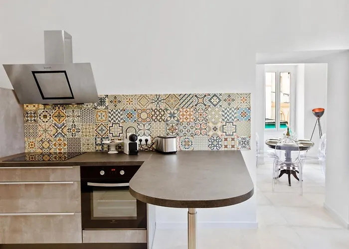 Apartment Madonuccia - Hypercentral Chic & Cosy