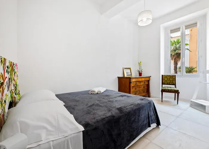 Madonuccia - Hypercentral Chic & Cosy דירה *